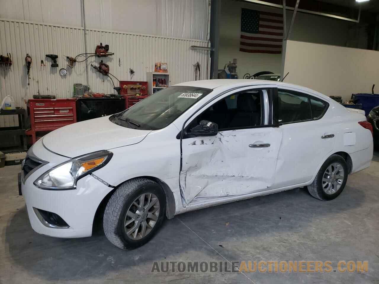 3N1CN7AP2JL871895 NISSAN VERSA 2018