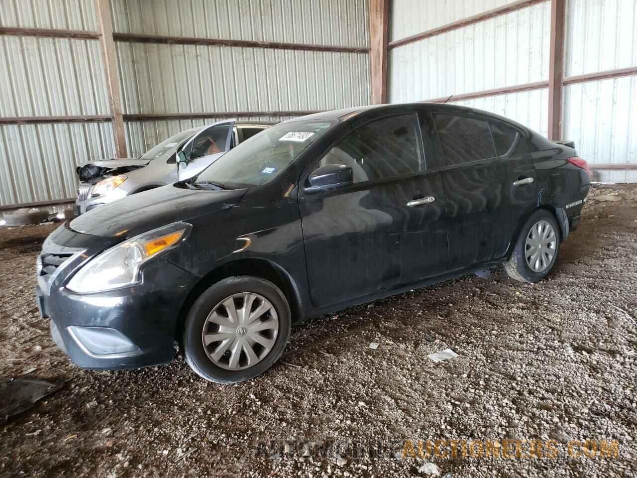 3N1CN7AP2JL877471 NISSAN VERSA 2018