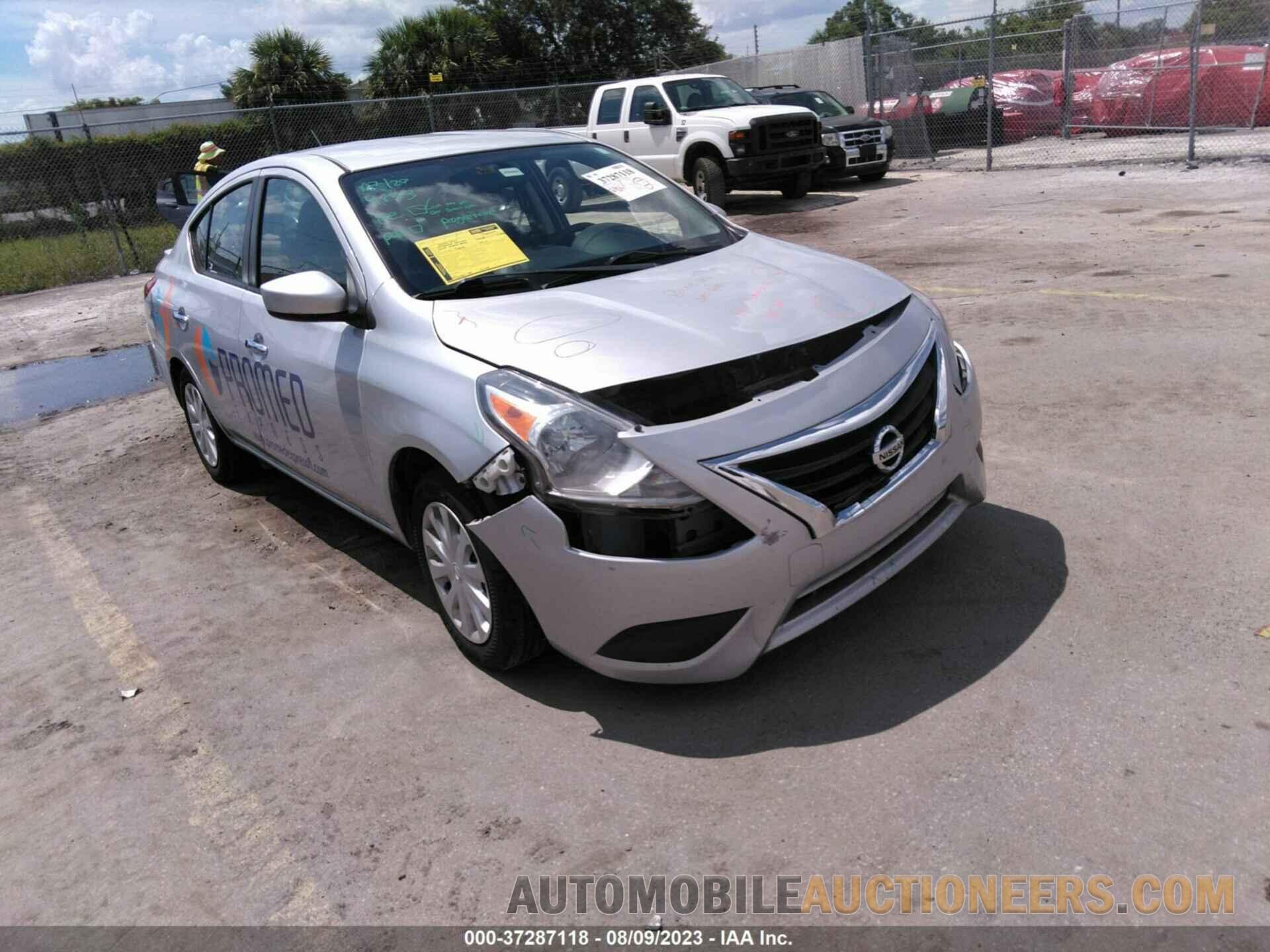 3N1CN7AP2JL880788 NISSAN VERSA SEDAN 2018