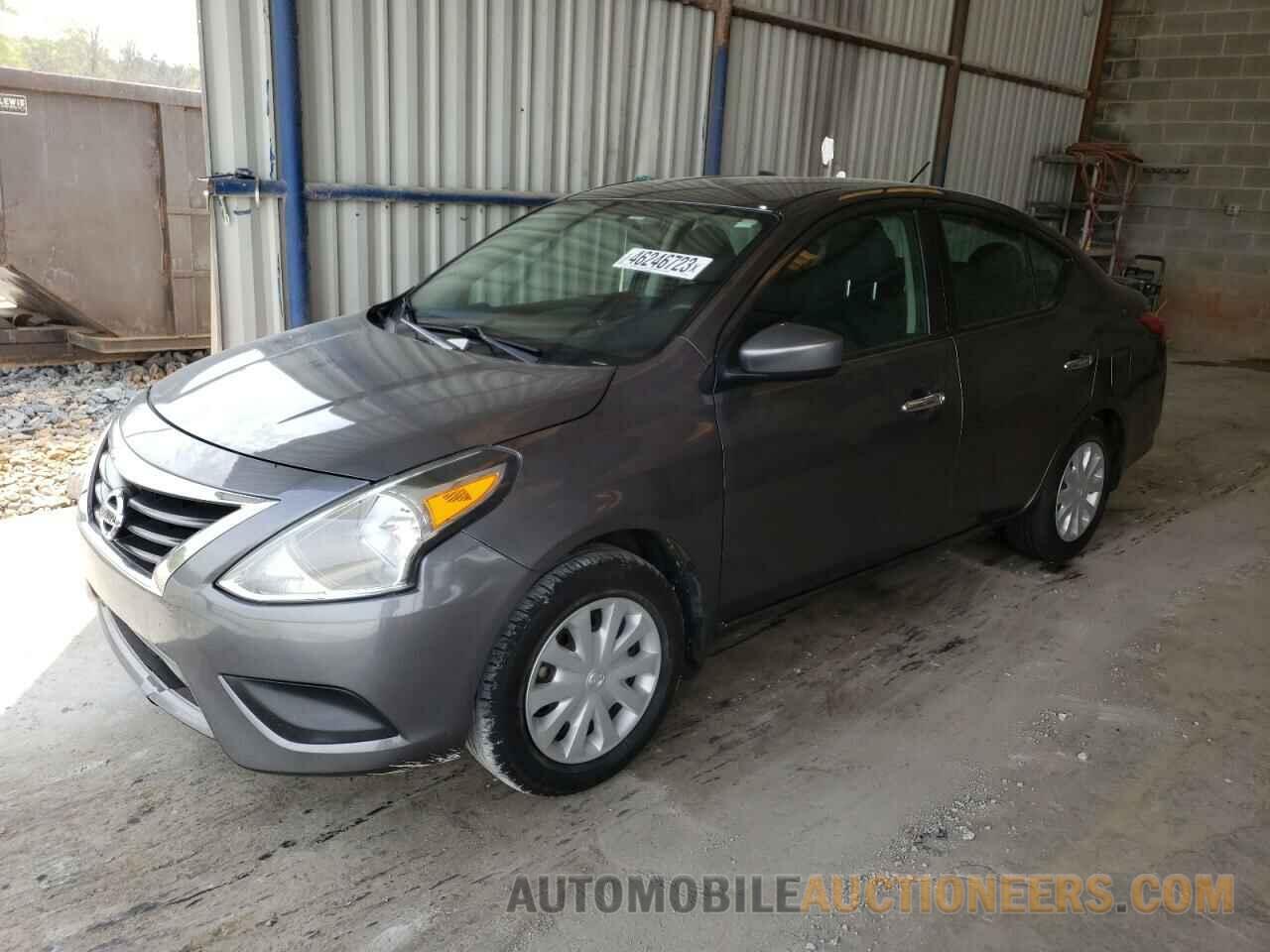 3N1CN7AP2JL883013 NISSAN VERSA 2018