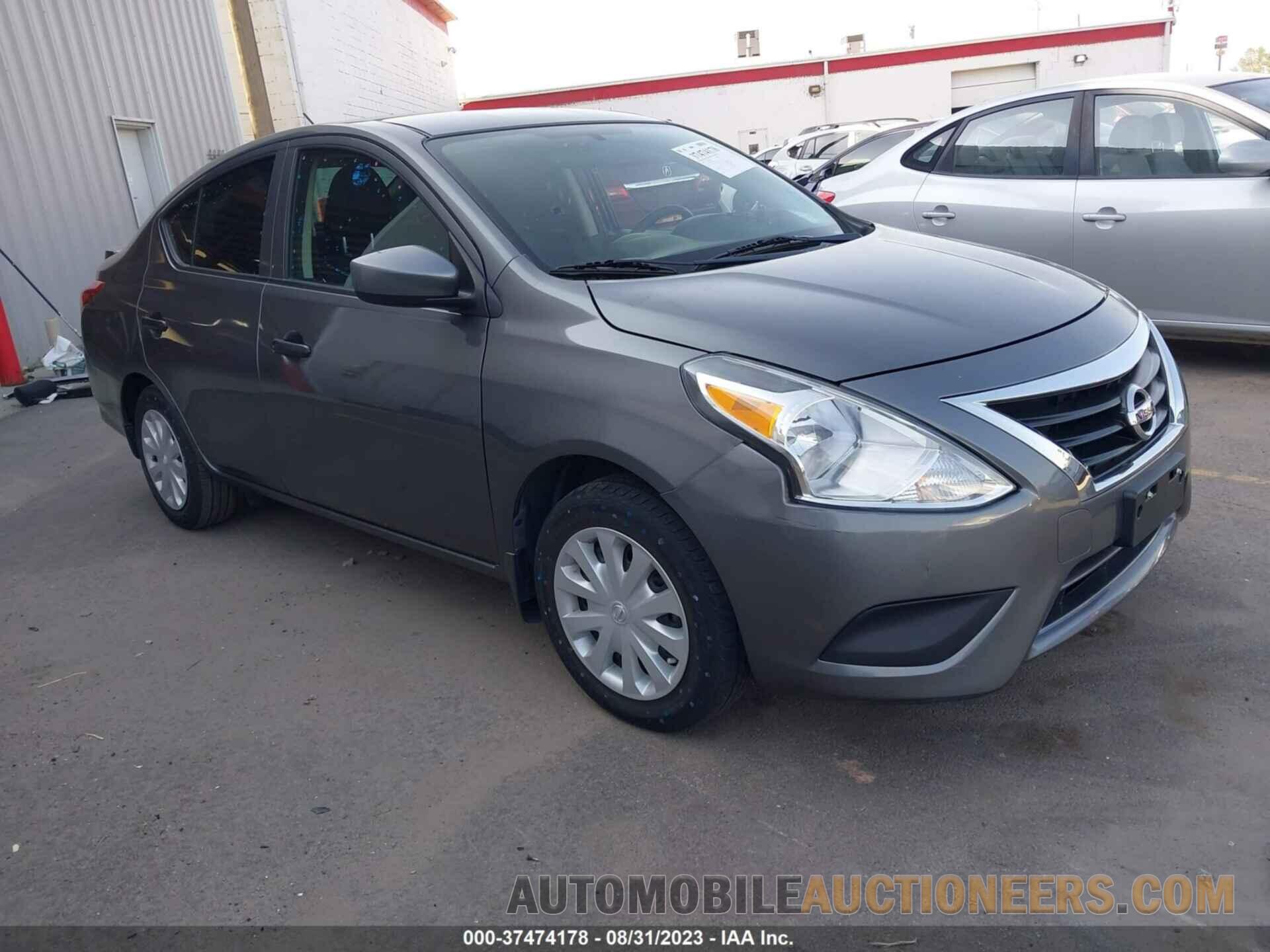 3N1CN7AP2JL883612 NISSAN VERSA SEDAN 2018