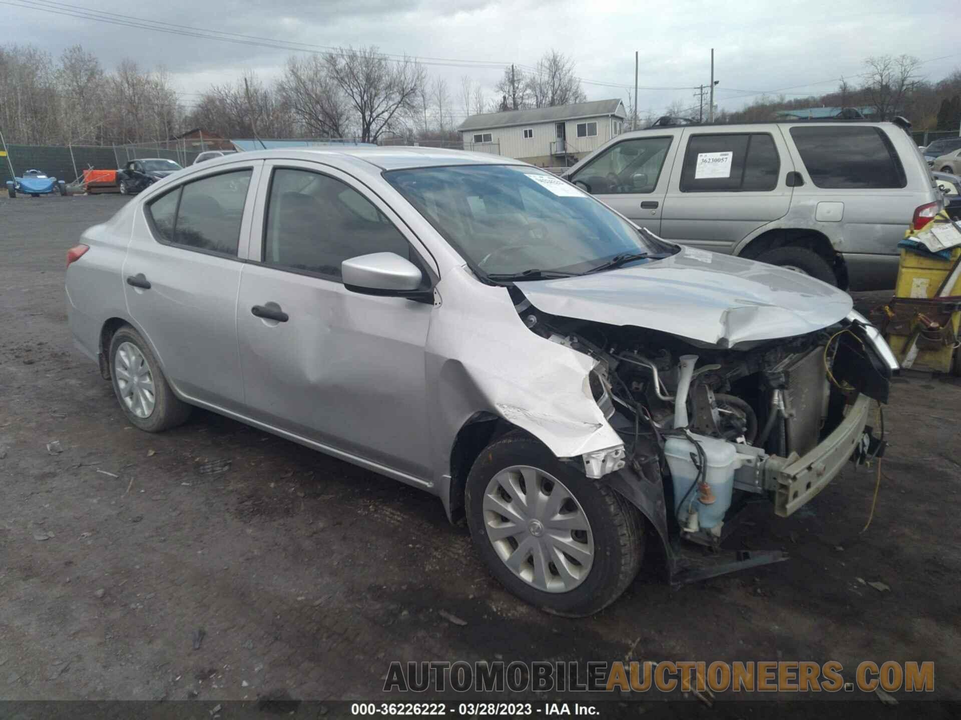 3N1CN7AP2JL888048 NISSAN VERSA SEDAN 2018