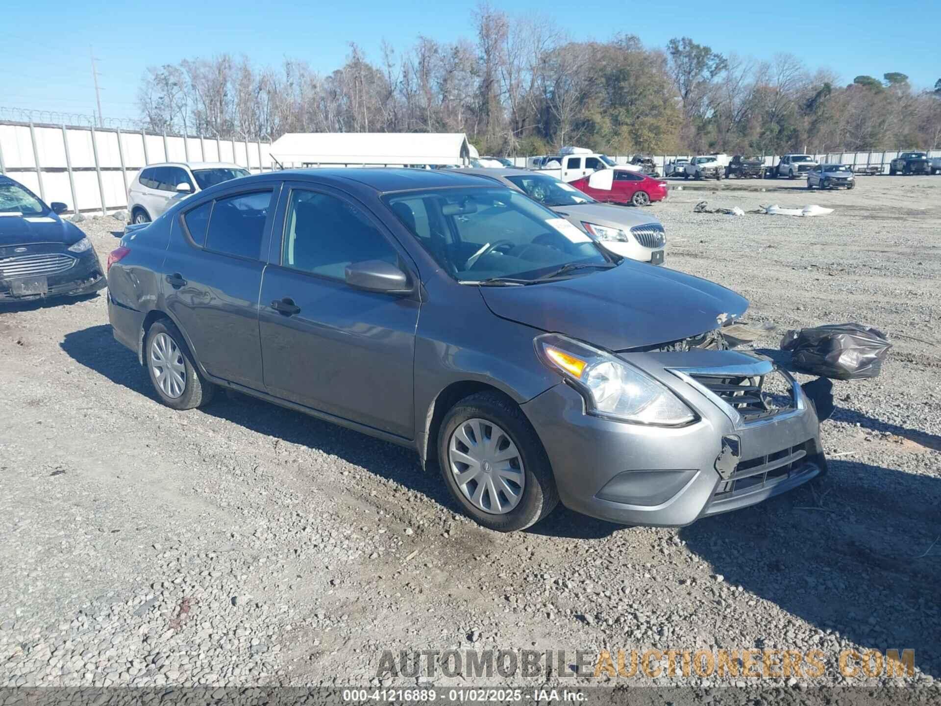 3N1CN7AP2JL888258 NISSAN VERSA 2018