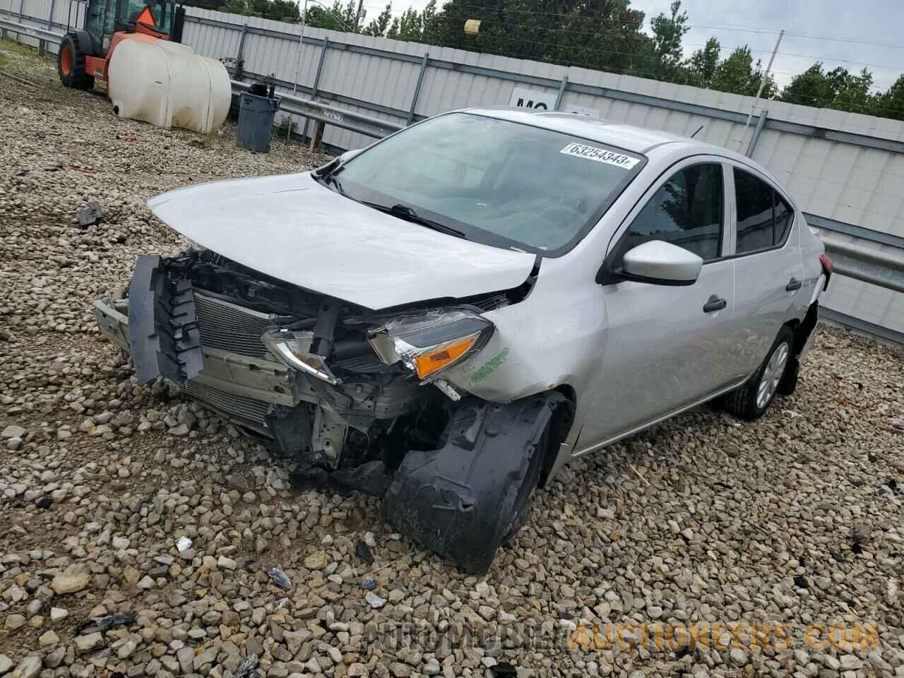 3N1CN7AP2KL810483 NISSAN VERSA 2019