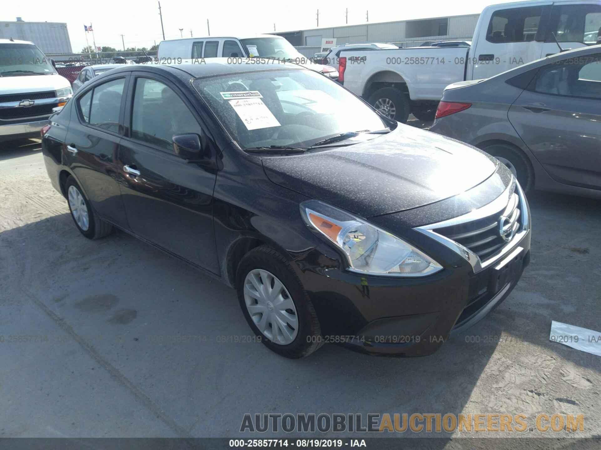 3N1CN7AP2KL812962 NISSAN VERSA 2019