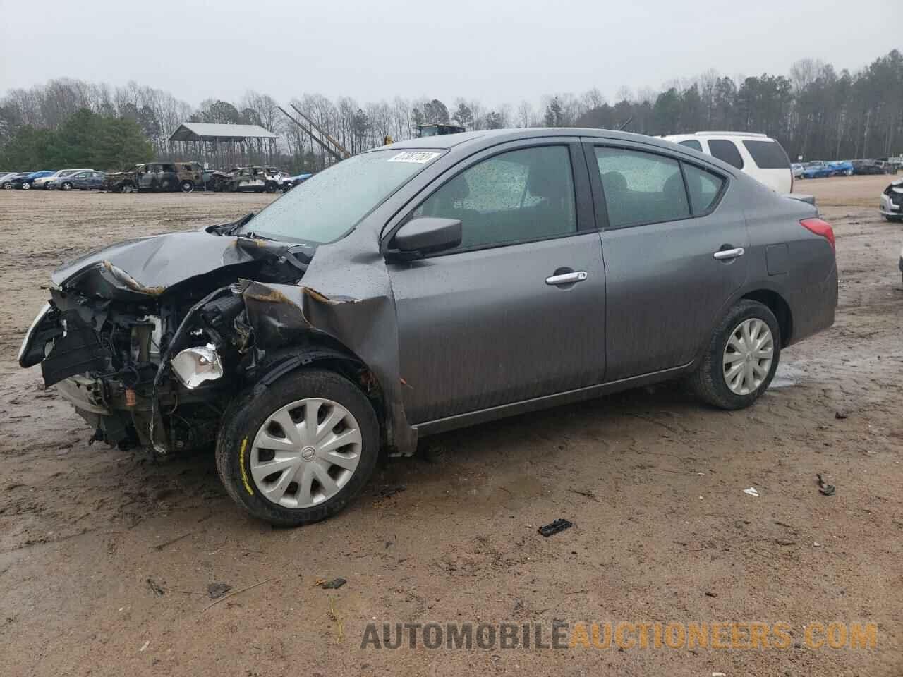 3N1CN7AP2KL814646 NISSAN VERSA 2019