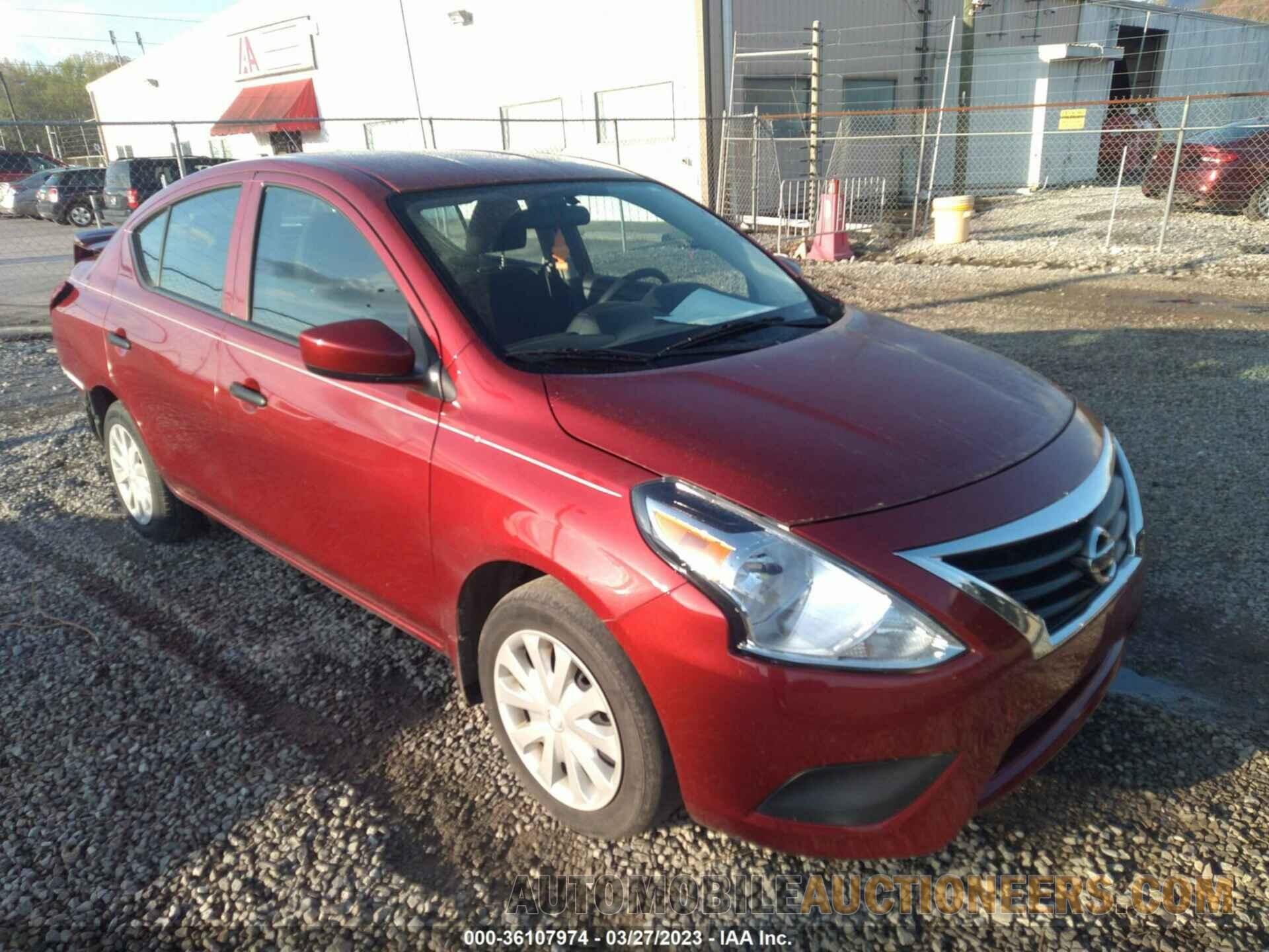 3N1CN7AP2KL817353 NISSAN VERSA SEDAN 2019