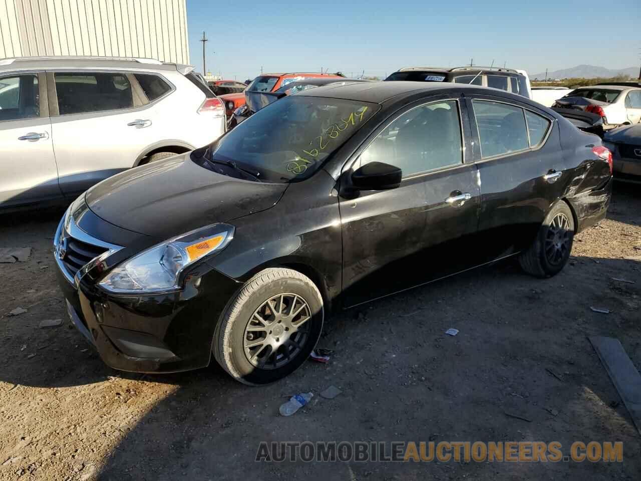 3N1CN7AP2KL820530 NISSAN VERSA 2019