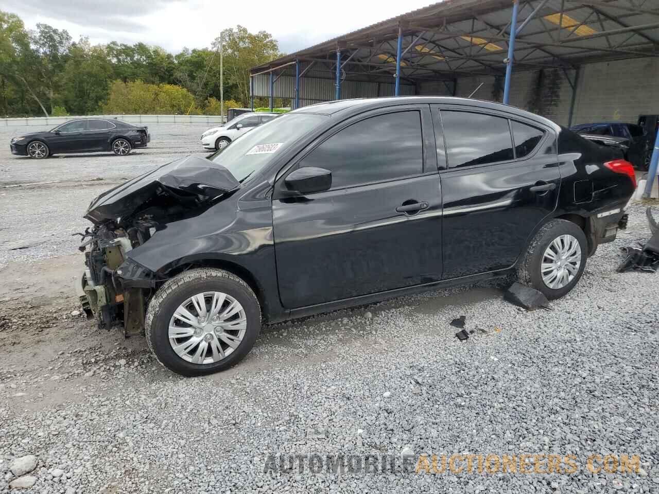 3N1CN7AP2KL821631 NISSAN VERSA 2019