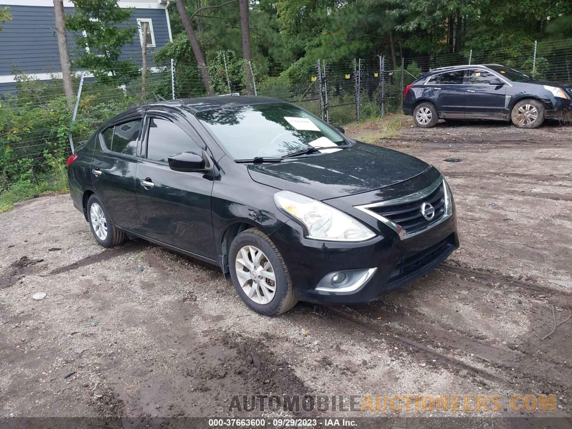 3N1CN7AP2KL822813 NISSAN VERSA 2019