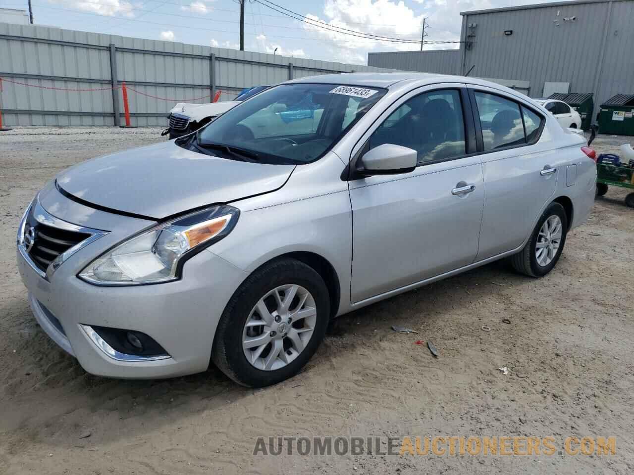 3N1CN7AP2KL828126 NISSAN VERSA 2019