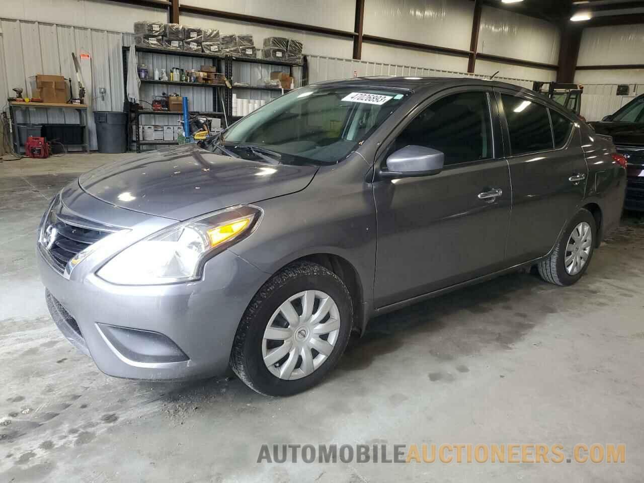 3N1CN7AP2KL833293 NISSAN VERSA 2019