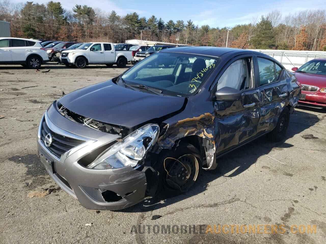 3N1CN7AP2KL840163 NISSAN VERSA 2019