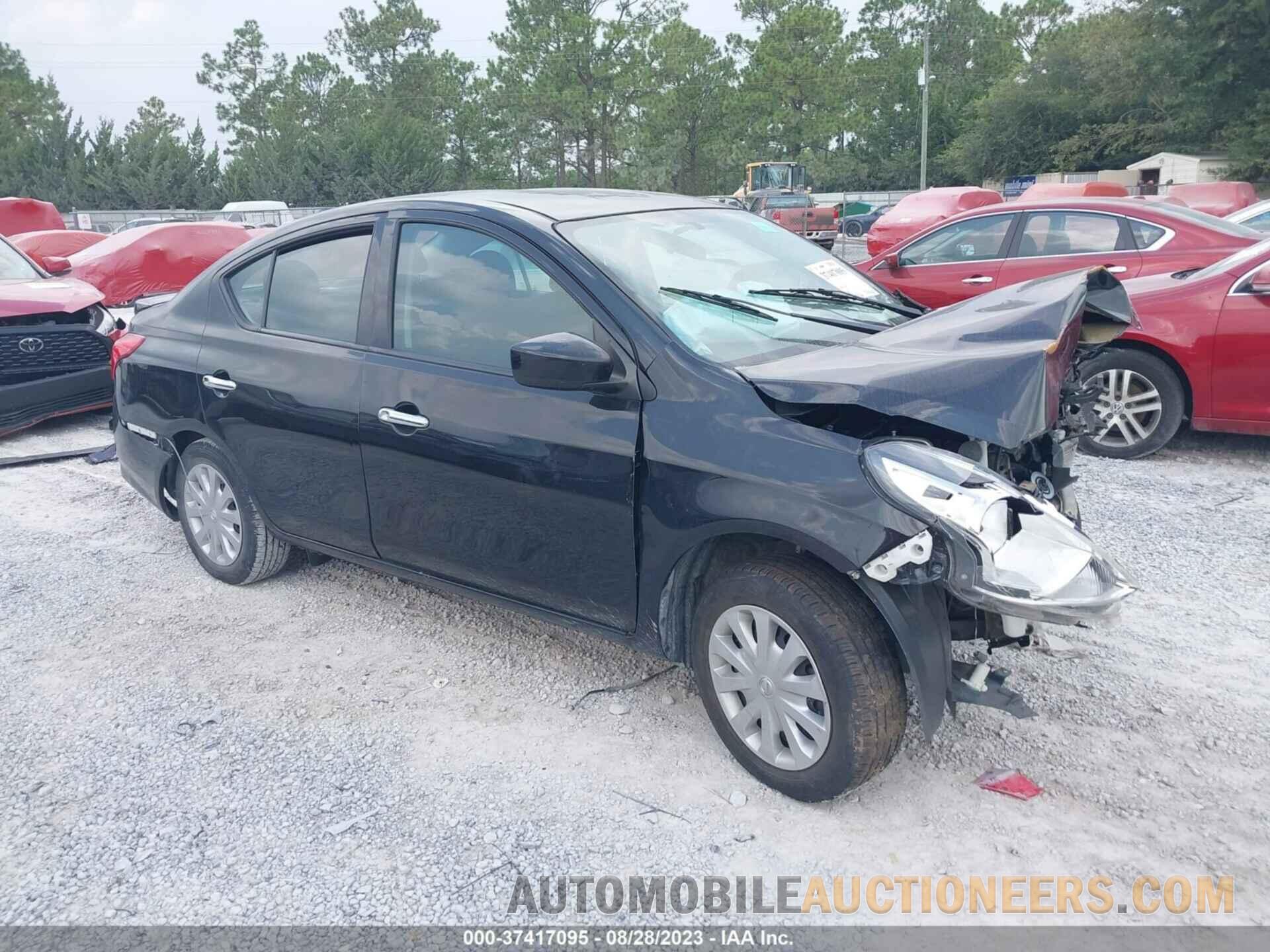 3N1CN7AP2KL840437 NISSAN VERSA SEDAN 2019