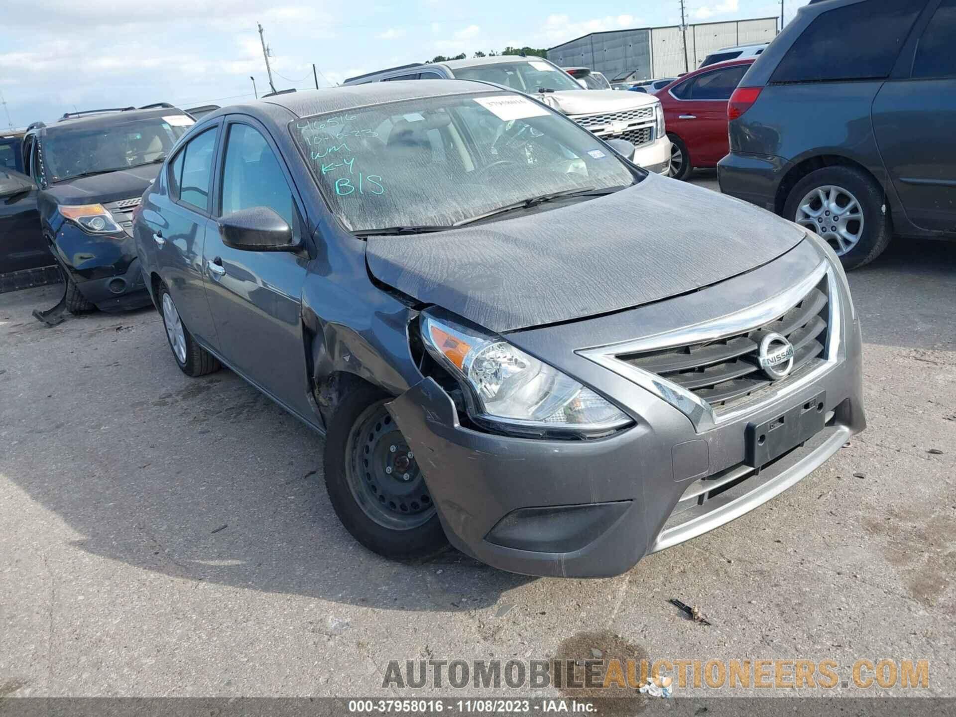 3N1CN7AP2KL842026 NISSAN VERSA 2019