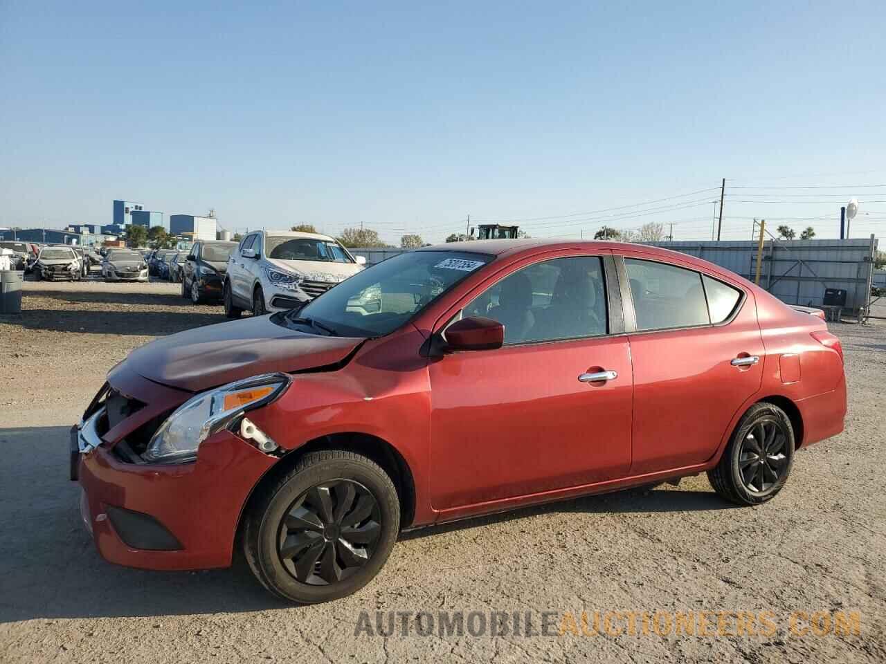 3N1CN7AP2KL842558 NISSAN VERSA 2019