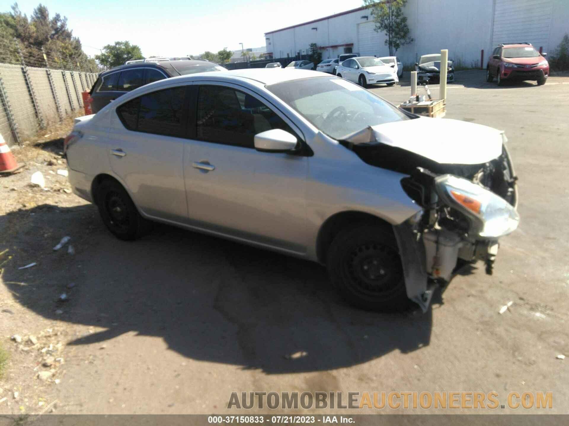 3N1CN7AP2KL850529 NISSAN VERSA 2019