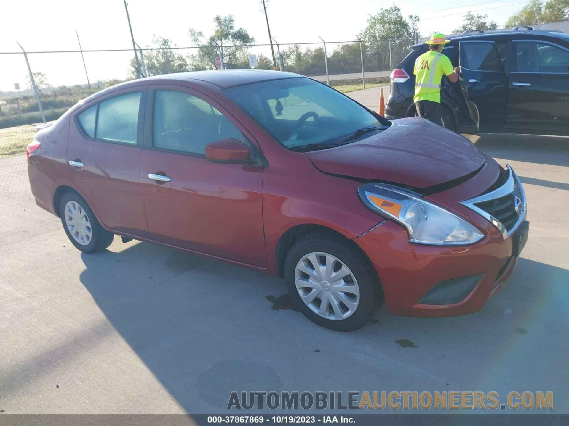 3N1CN7AP2KL858534 NISSAN VERSA 2019