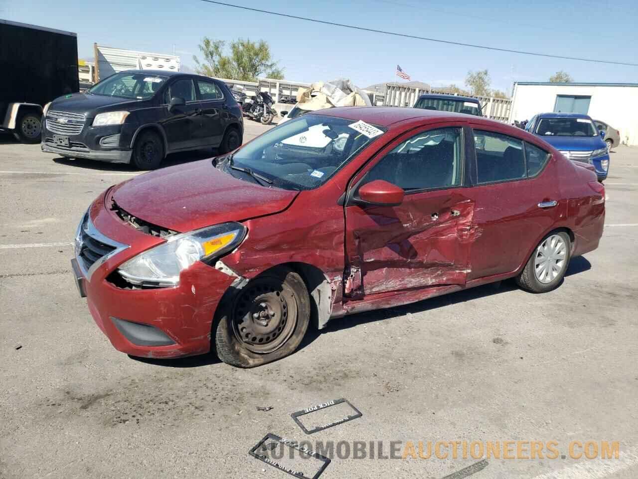 3N1CN7AP2KL863894 NISSAN VERSA 2019