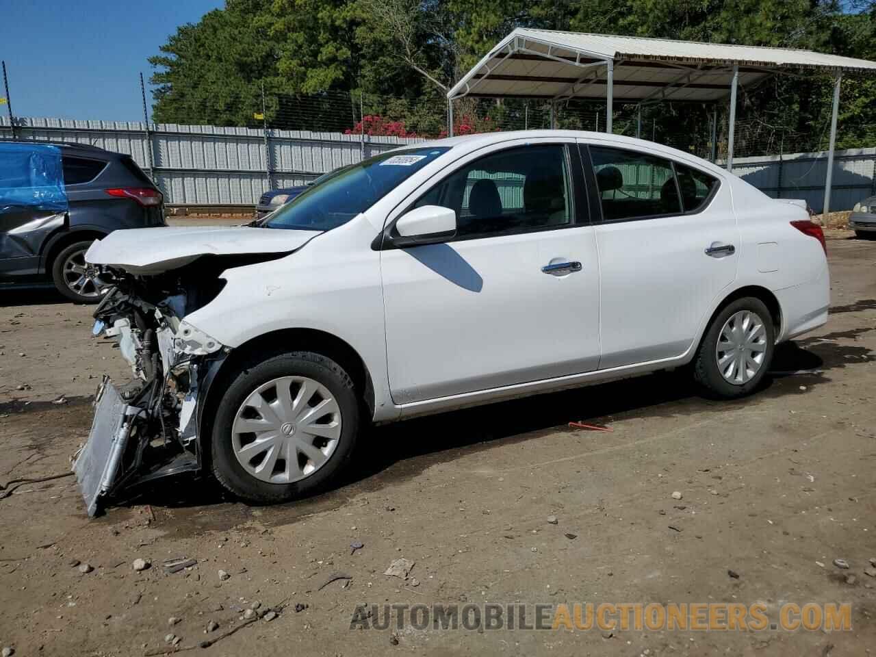 3N1CN7AP2KL867363 NISSAN VERSA 2019