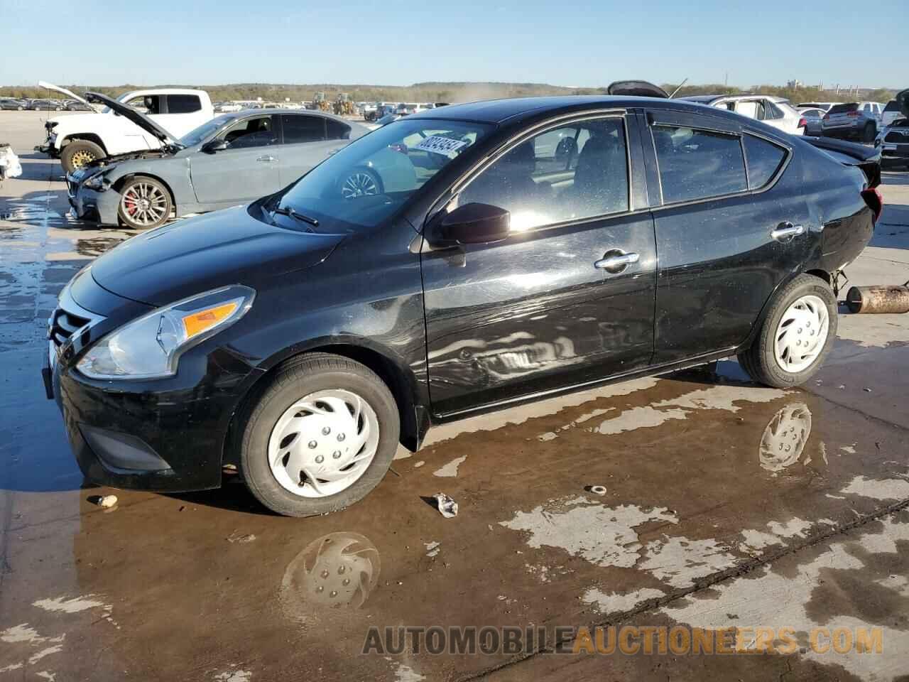 3N1CN7AP3FL850559 NISSAN VERSA 2015