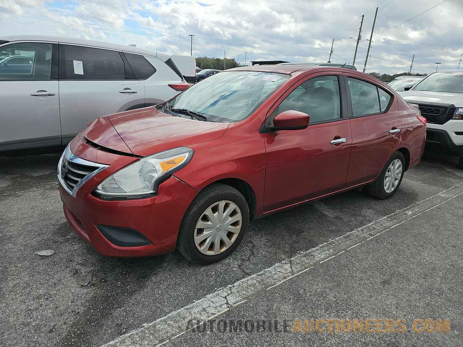 3N1CN7AP3HL813823 Nissan Versa Sedan 2017