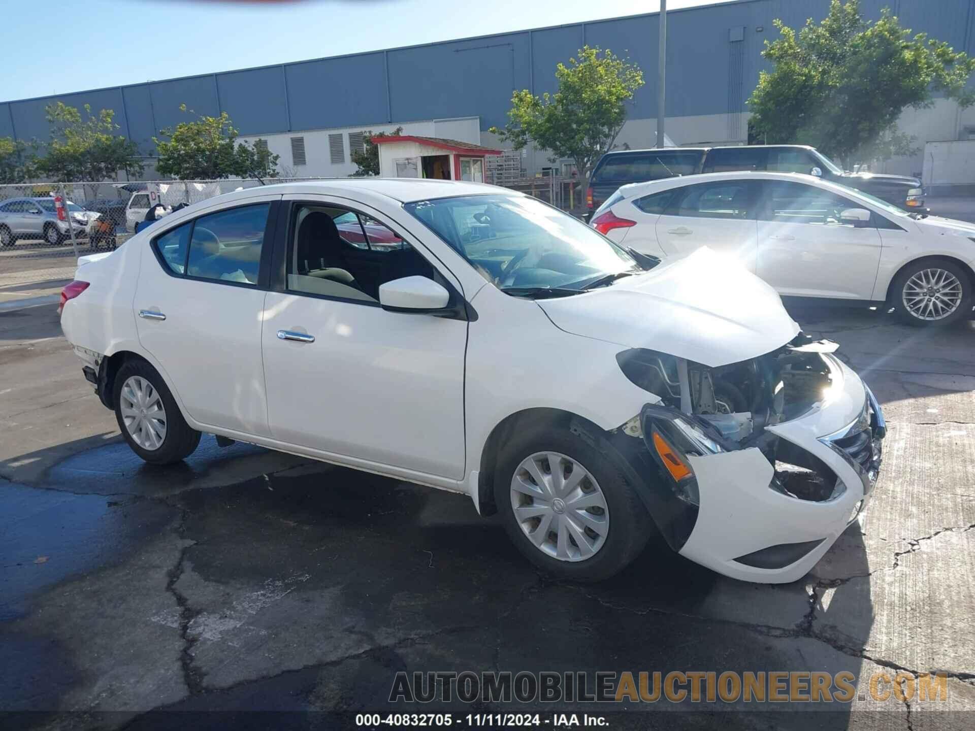 3N1CN7AP3HL823784 NISSAN VERSA 2017