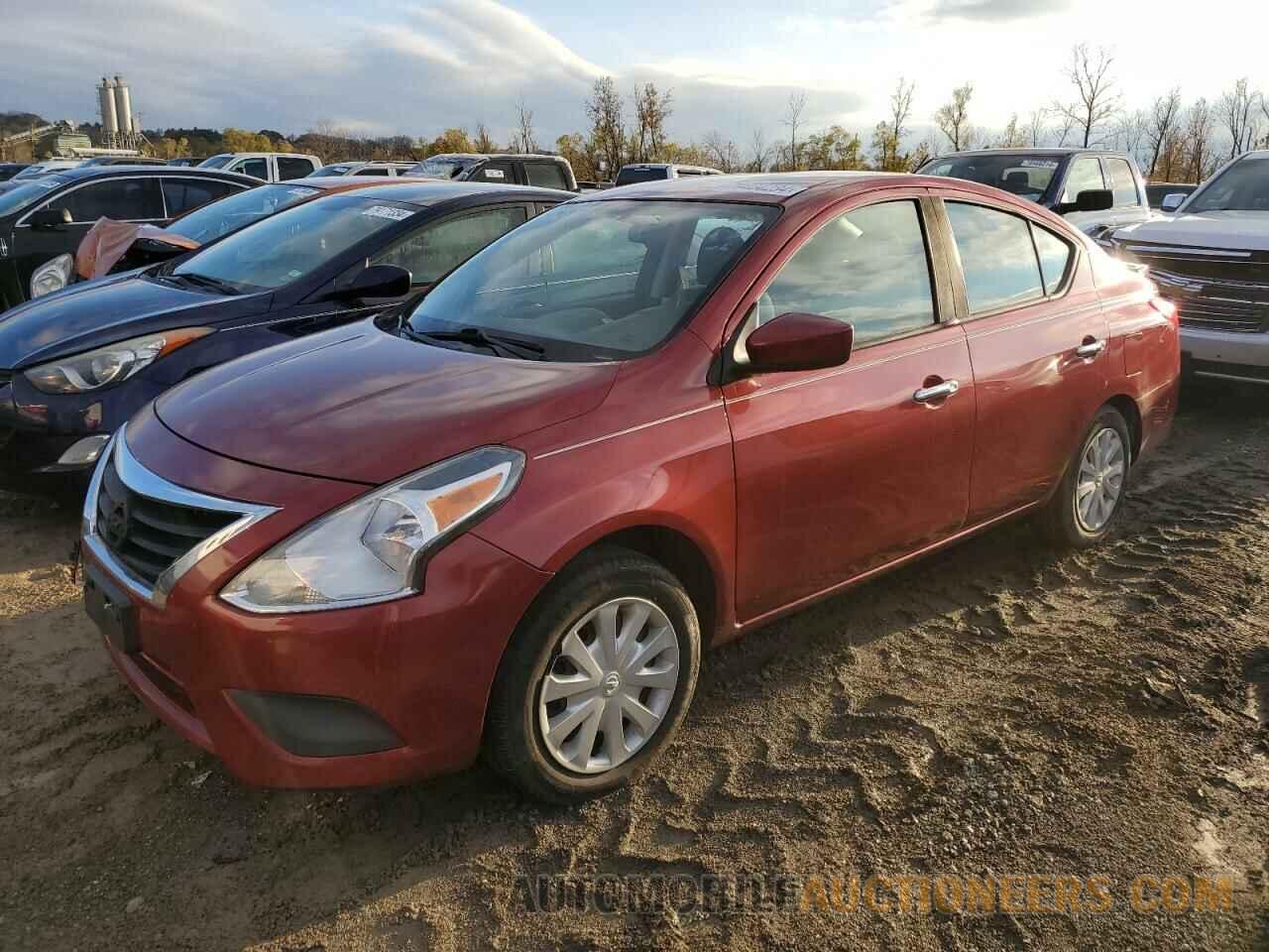 3N1CN7AP3JL802777 NISSAN VERSA 2018