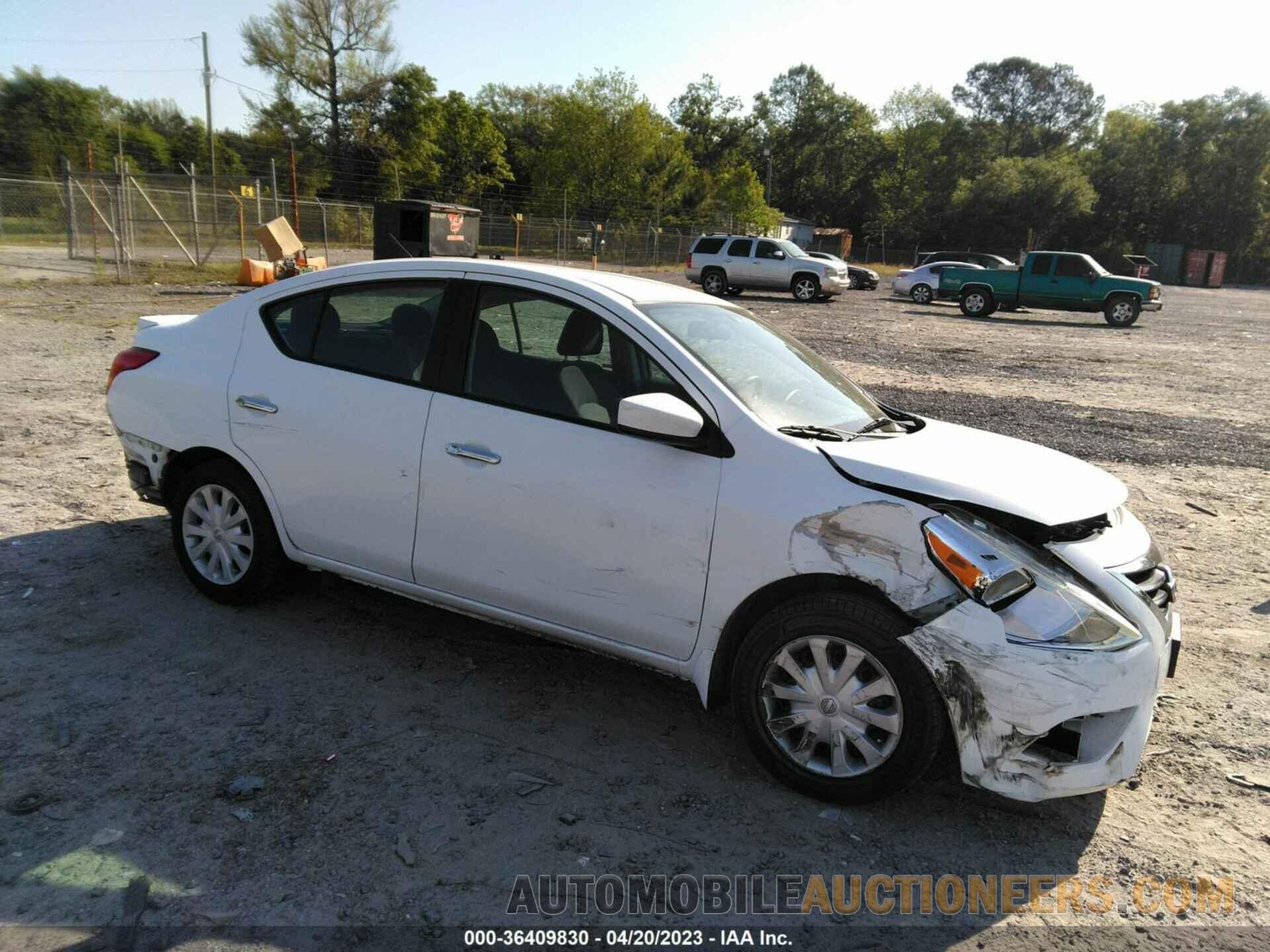 3N1CN7AP3JL820972 NISSAN VERSA SEDAN 2018