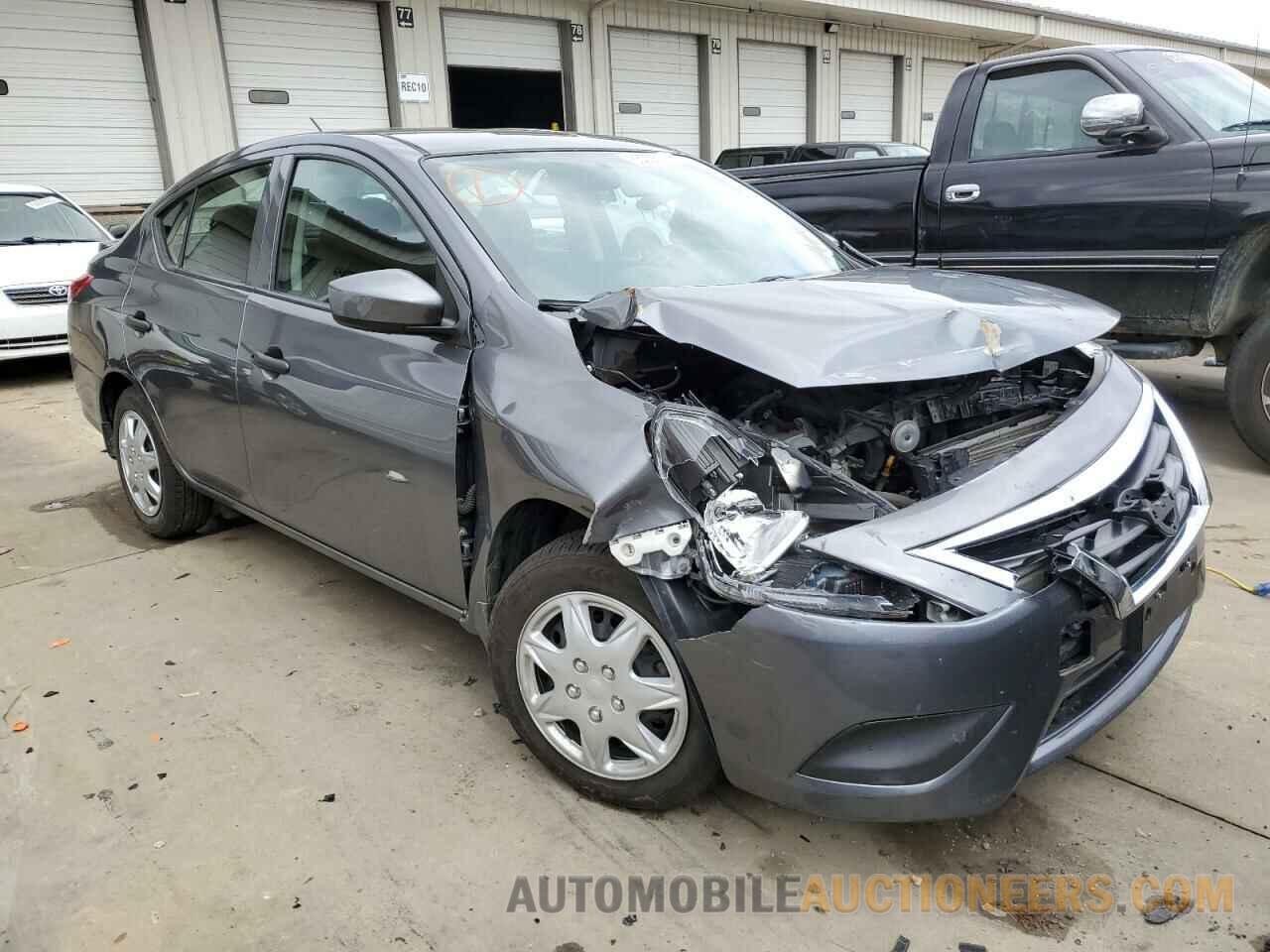 3N1CN7AP3JL843720 NISSAN VERSA 2018