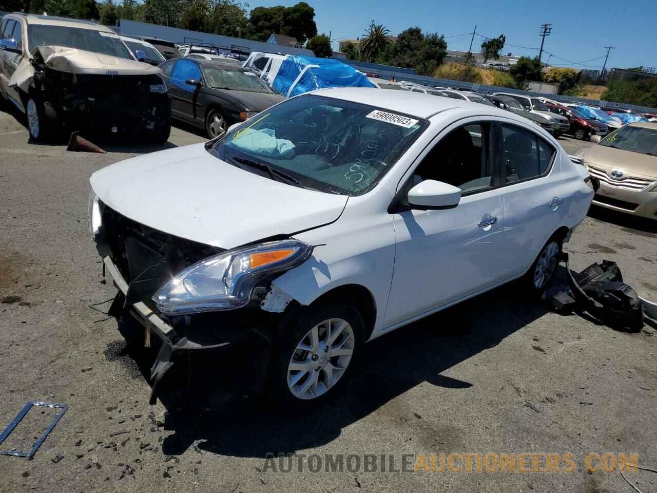 3N1CN7AP3JL883179 NISSAN VERSA 2018