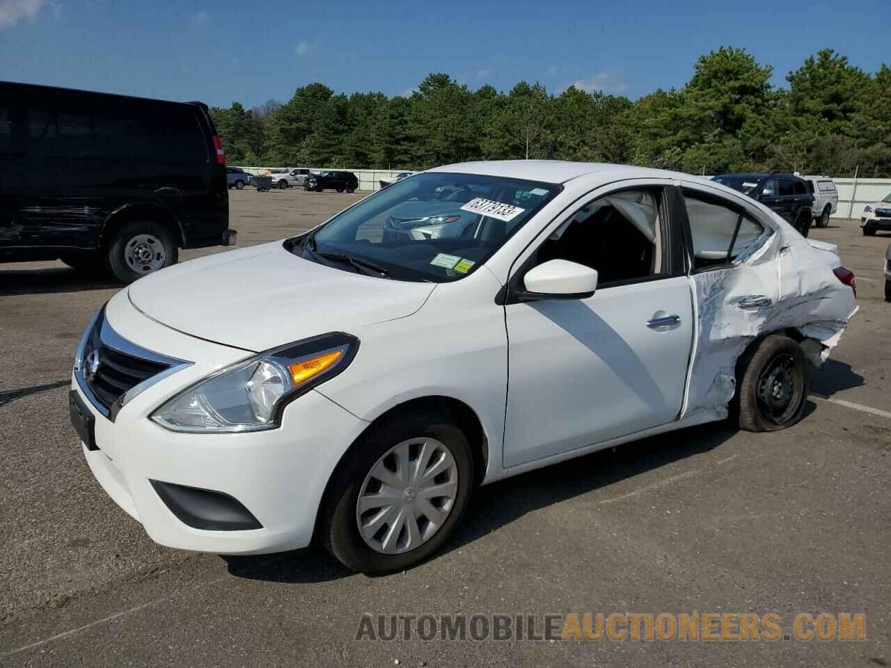 3N1CN7AP3JL885028 NISSAN VERSA 2018