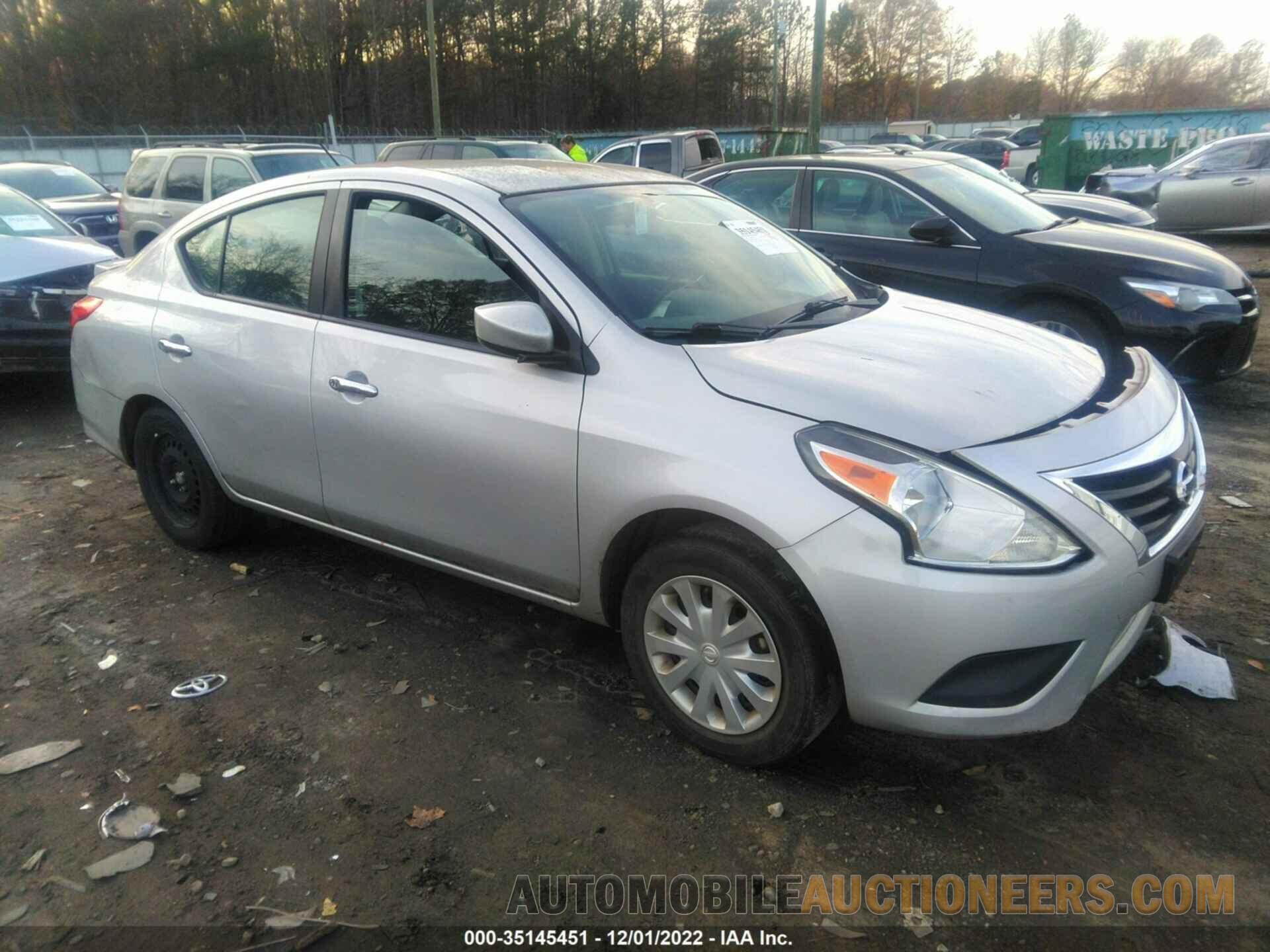 3N1CN7AP3JL887023 NISSAN VERSA SEDAN 2018