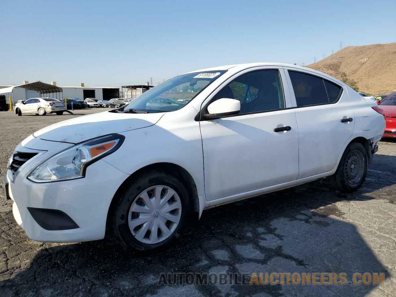 3N1CN7AP3KL808984 NISSAN VERSA 2019