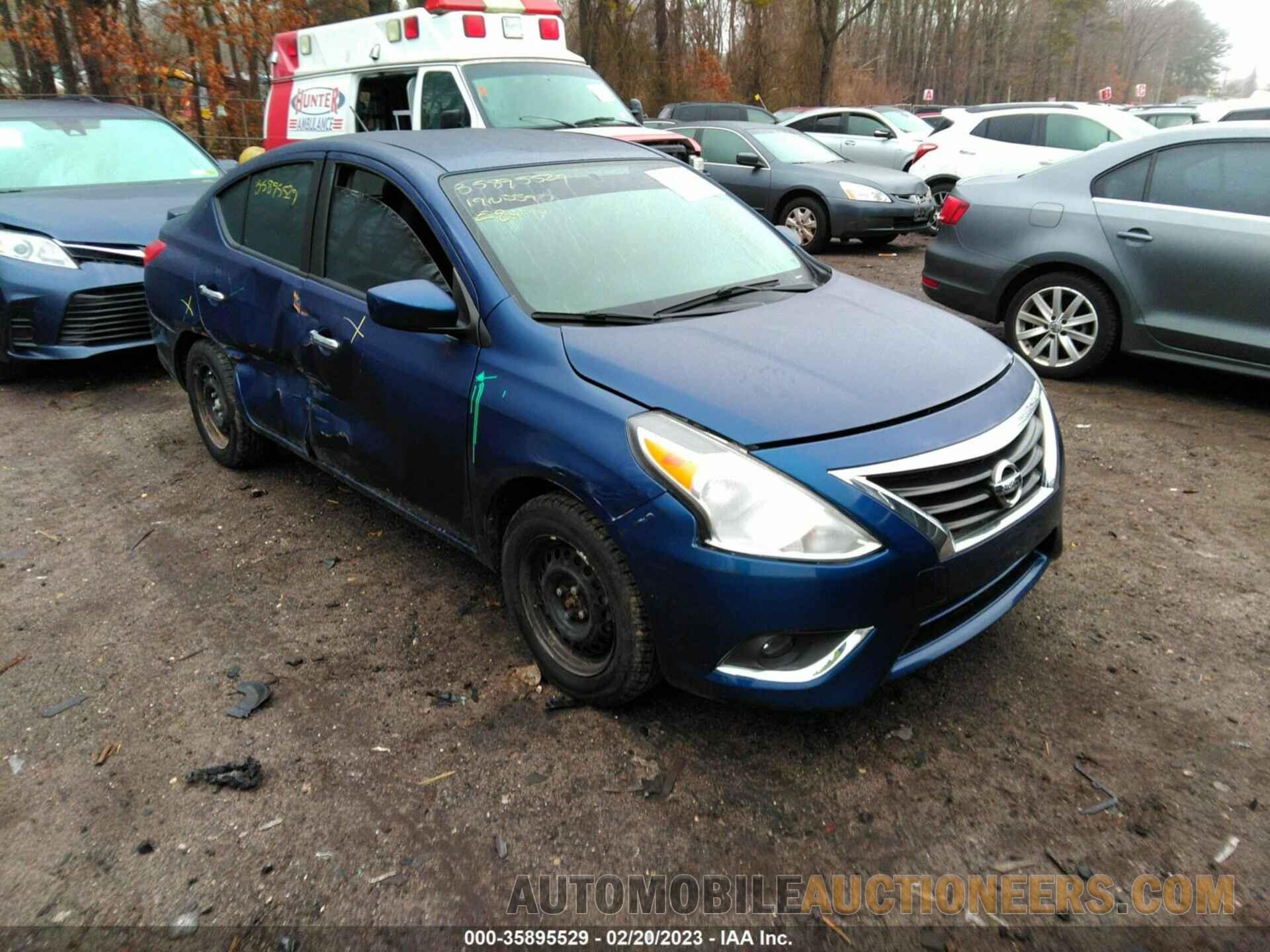 3N1CN7AP3KL809732 NISSAN VERSA SEDAN 2019