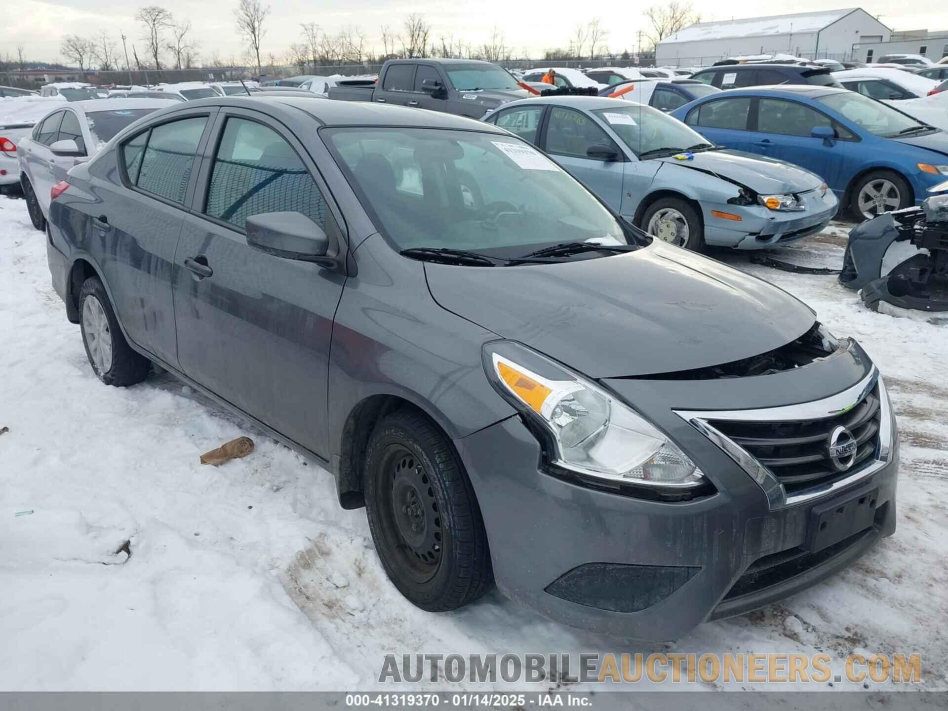 3N1CN7AP3KL812906 NISSAN VERSA 2019