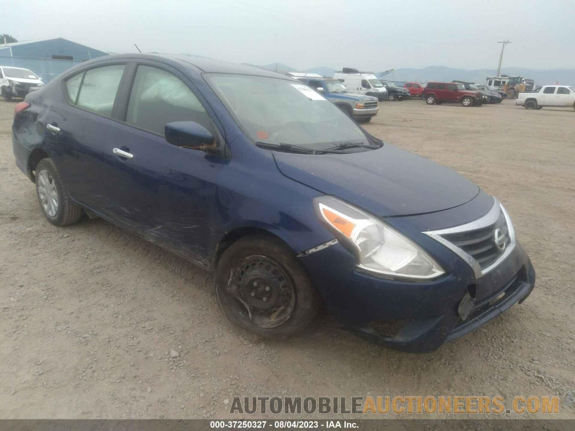 3N1CN7AP3KL813103 NISSAN VERSA SEDAN 2019