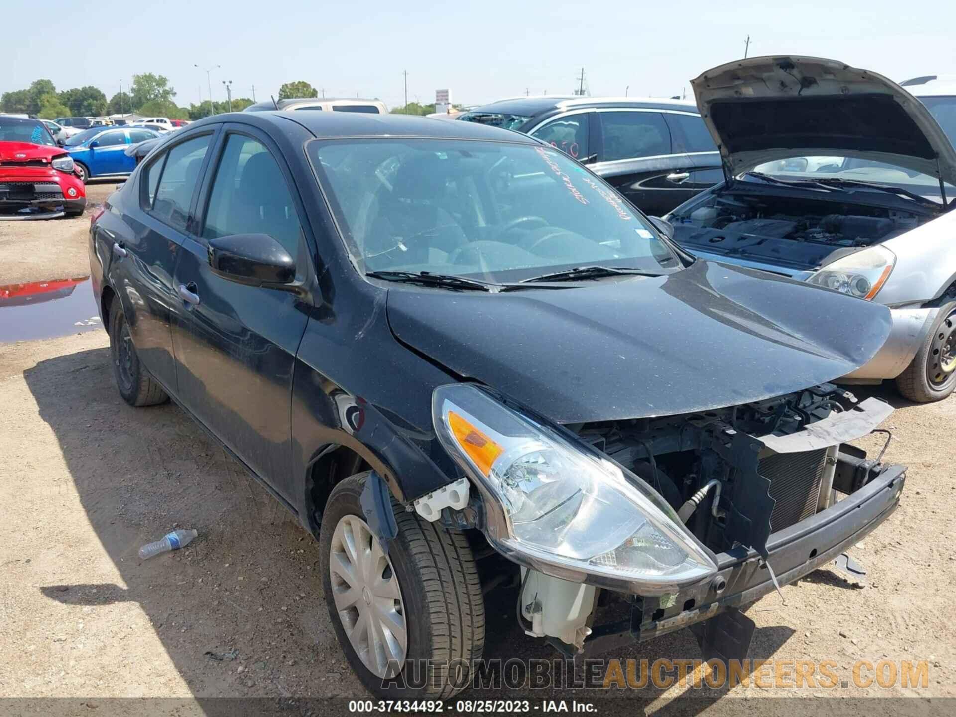 3N1CN7AP3KL813425 NISSAN VERSA 2019