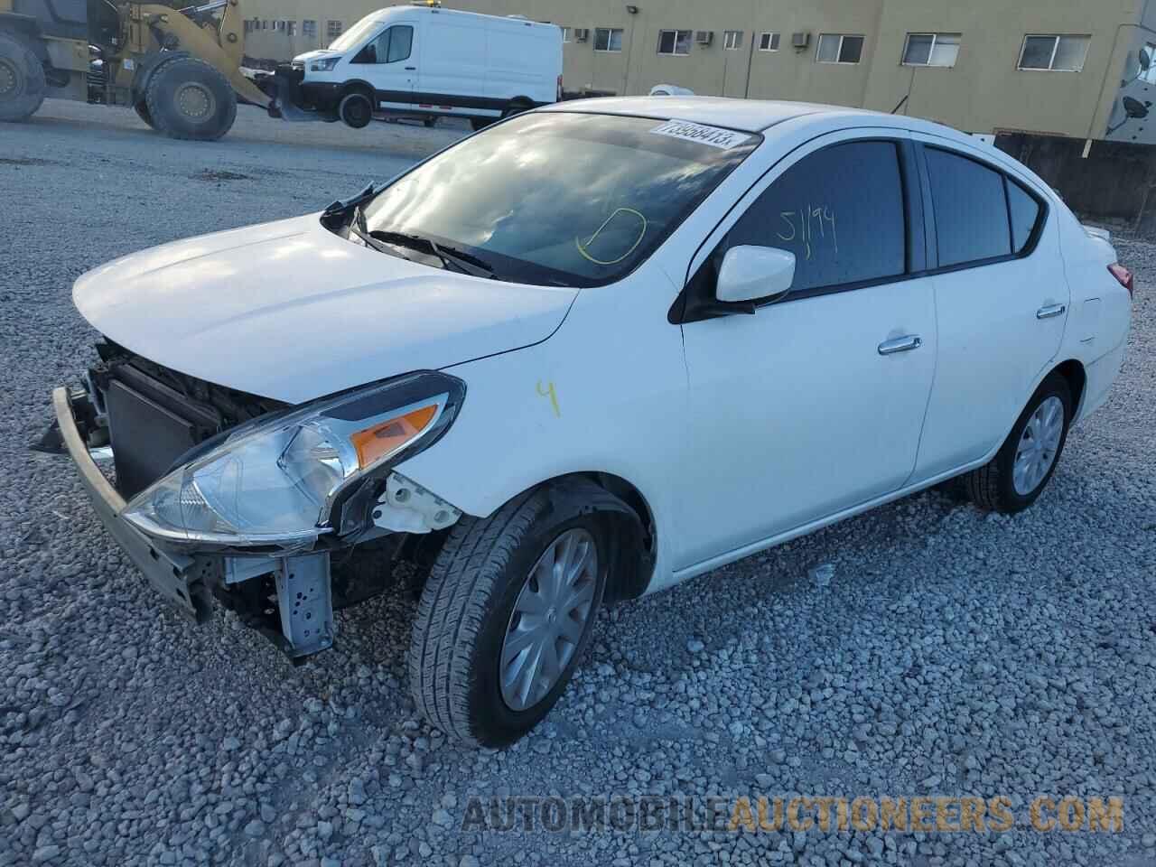 3N1CN7AP3KL851317 NISSAN VERSA 2019