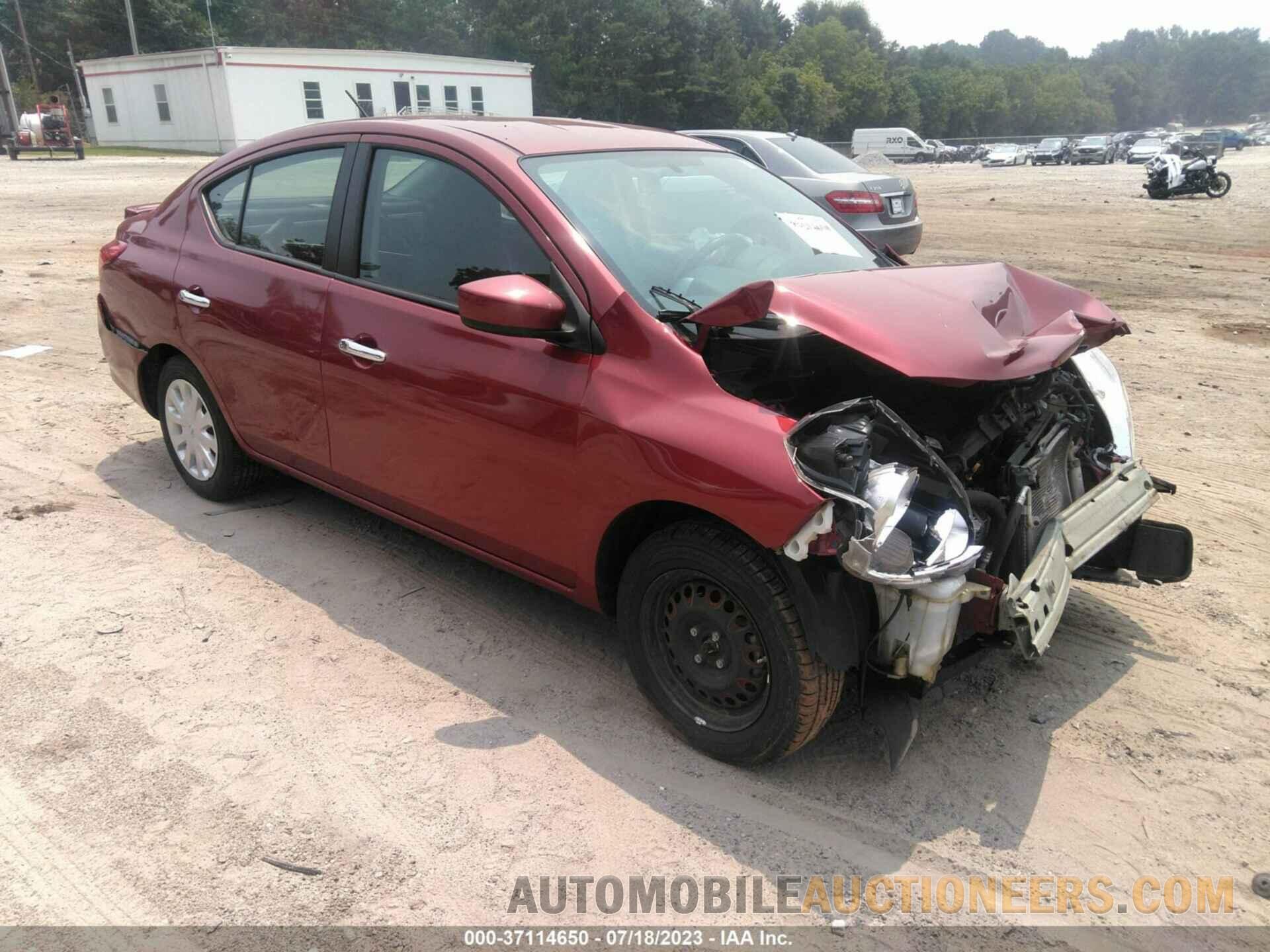 3N1CN7AP3KL851642 NISSAN VERSA SEDAN 2019