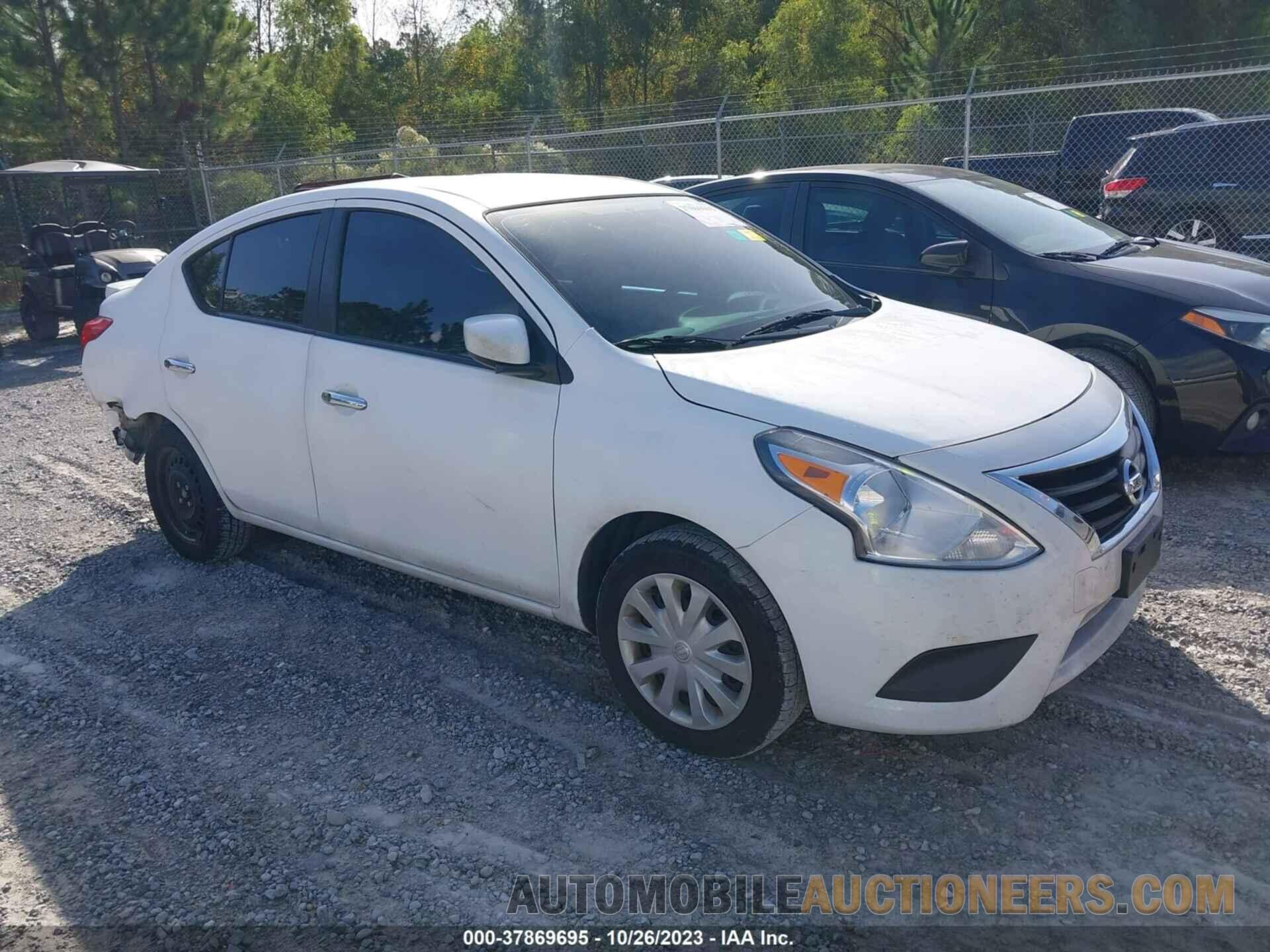 3N1CN7AP3KL860535 NISSAN VERSA 2019