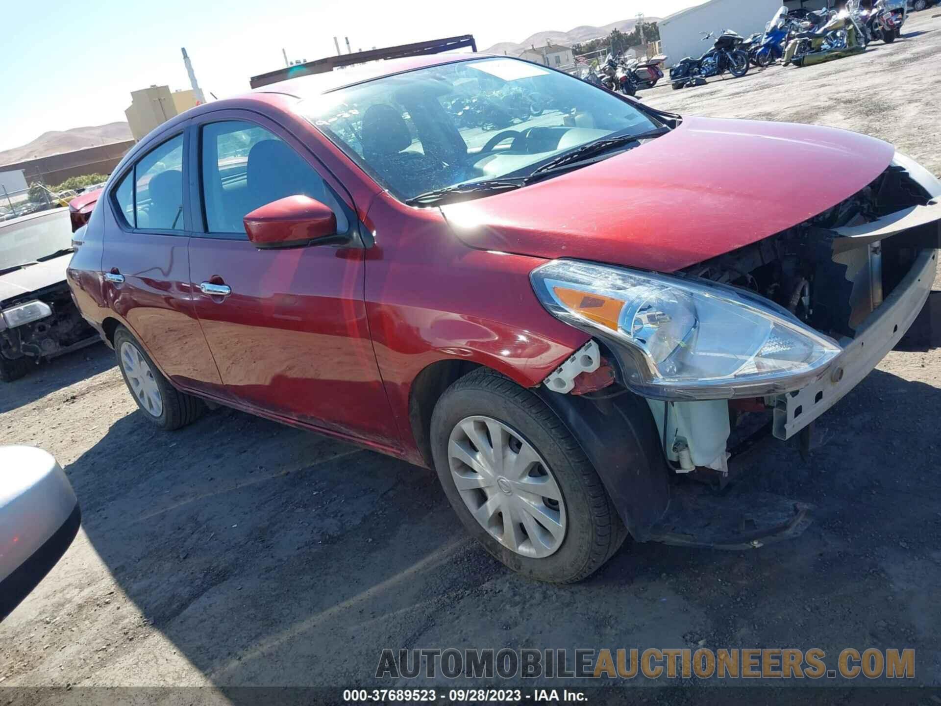 3N1CN7AP3KL865458 NISSAN VERSA SEDAN 2019