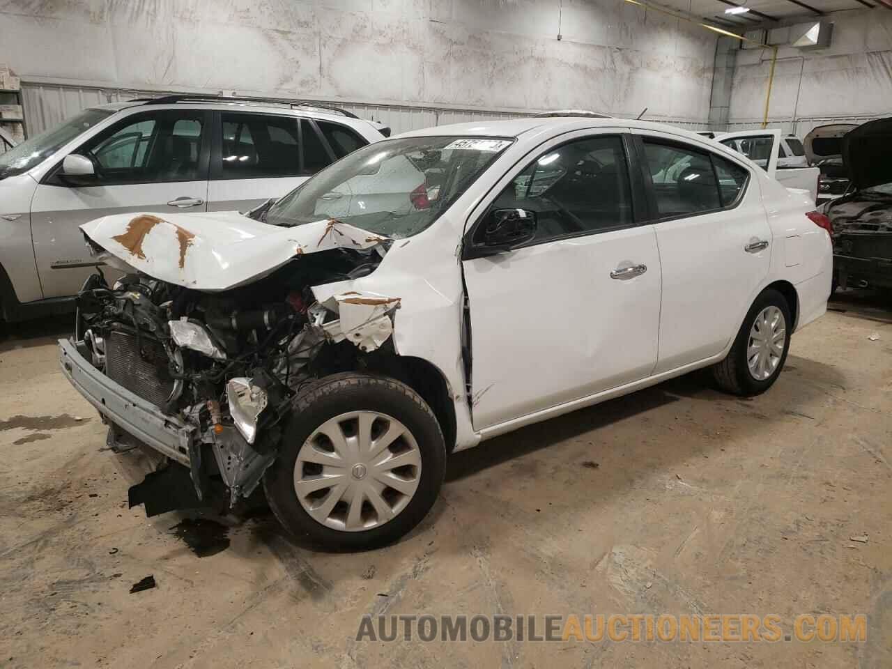 3N1CN7AP3KL866769 NISSAN VERSA 2019