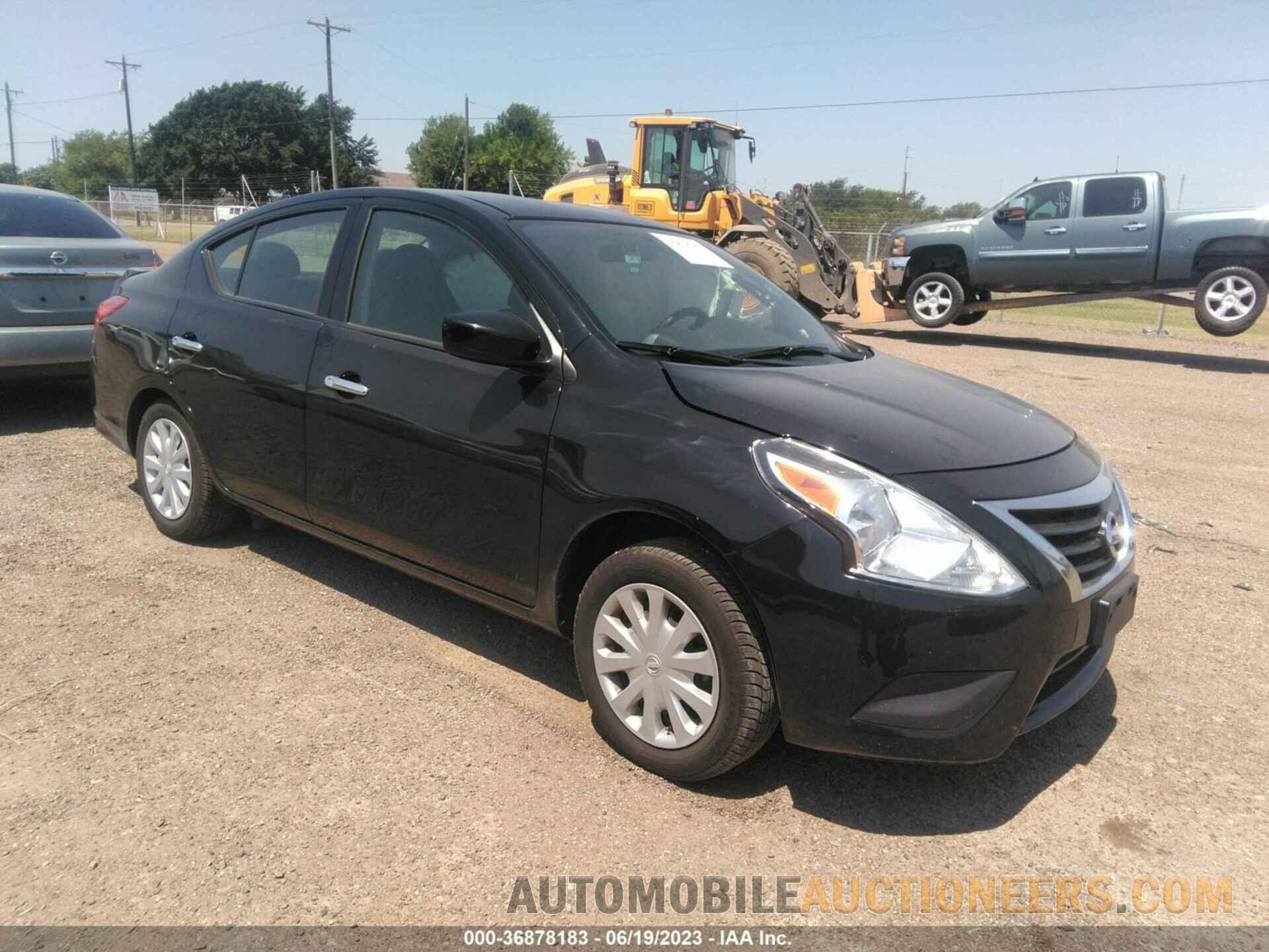 3N1CN7AP3KL877562 NISSAN VERSA SEDAN 2019