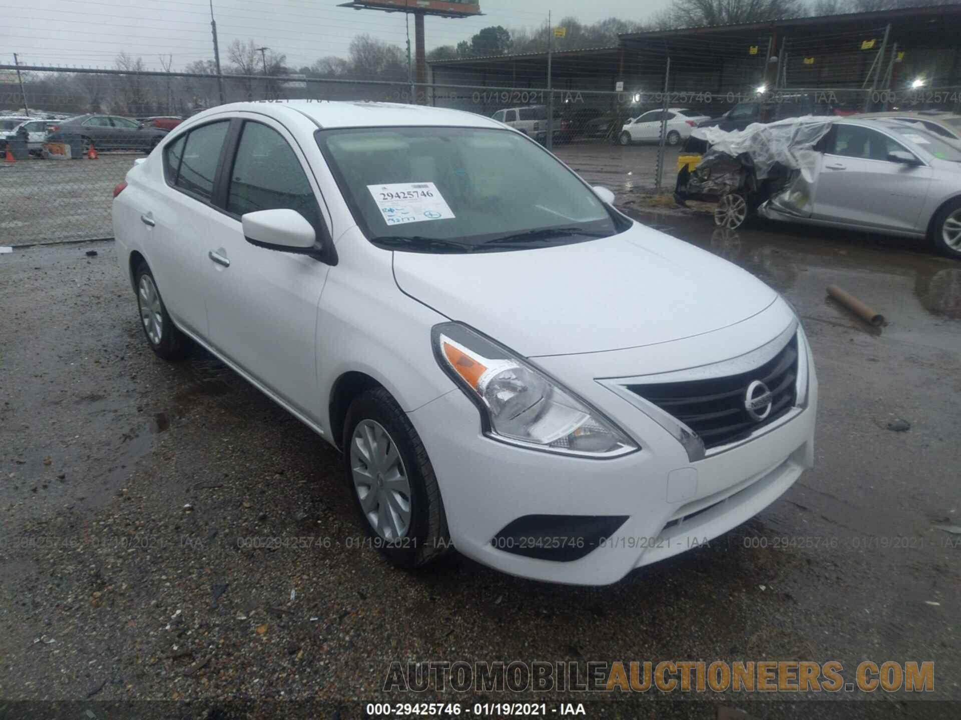 3N1CN7AP3KL880655 NISSAN VERSA SEDAN 2019