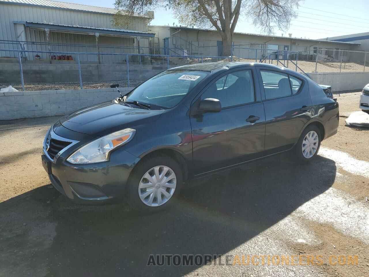 3N1CN7AP4FL825198 NISSAN VERSA 2015