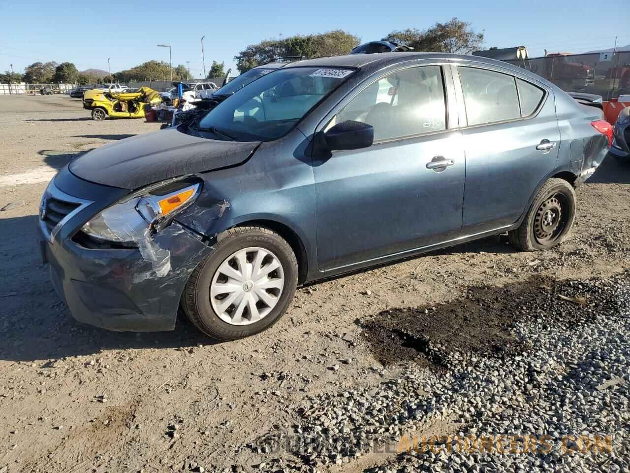 3N1CN7AP4FL837660 NISSAN VERSA 2015