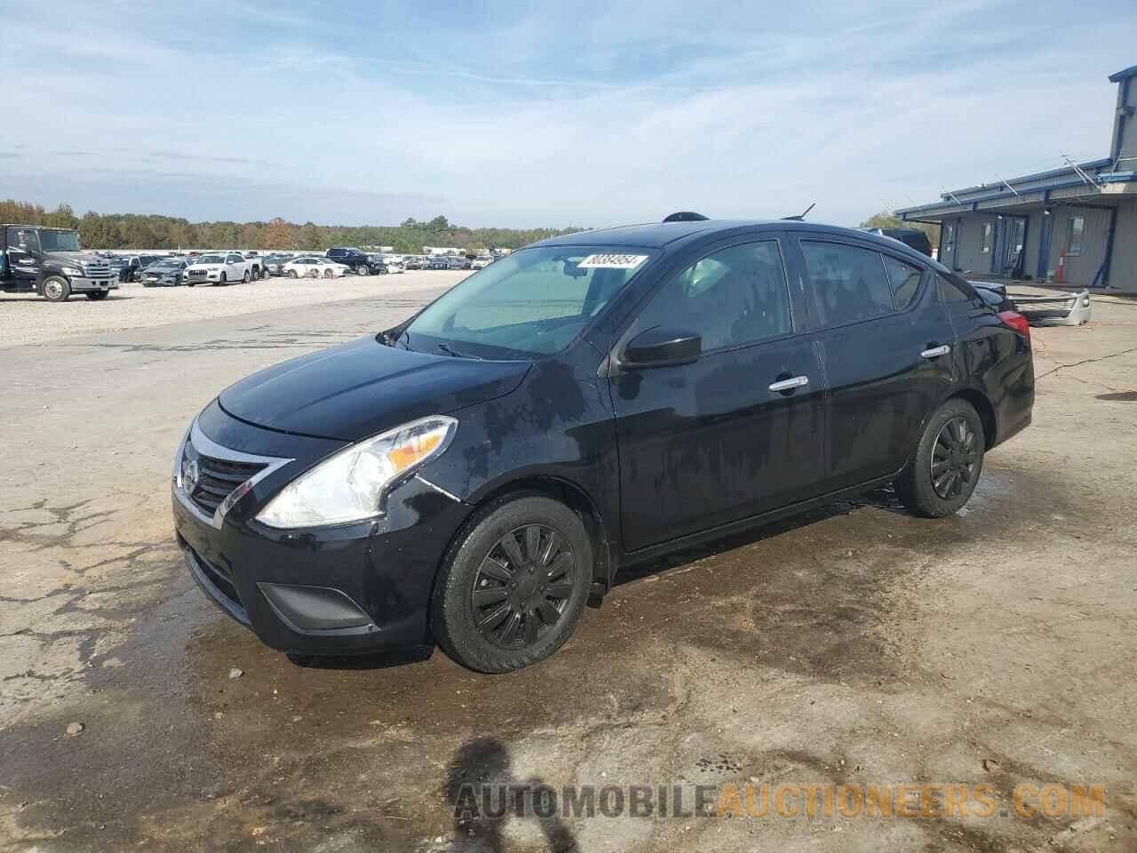 3N1CN7AP4FL863031 NISSAN VERSA 2015