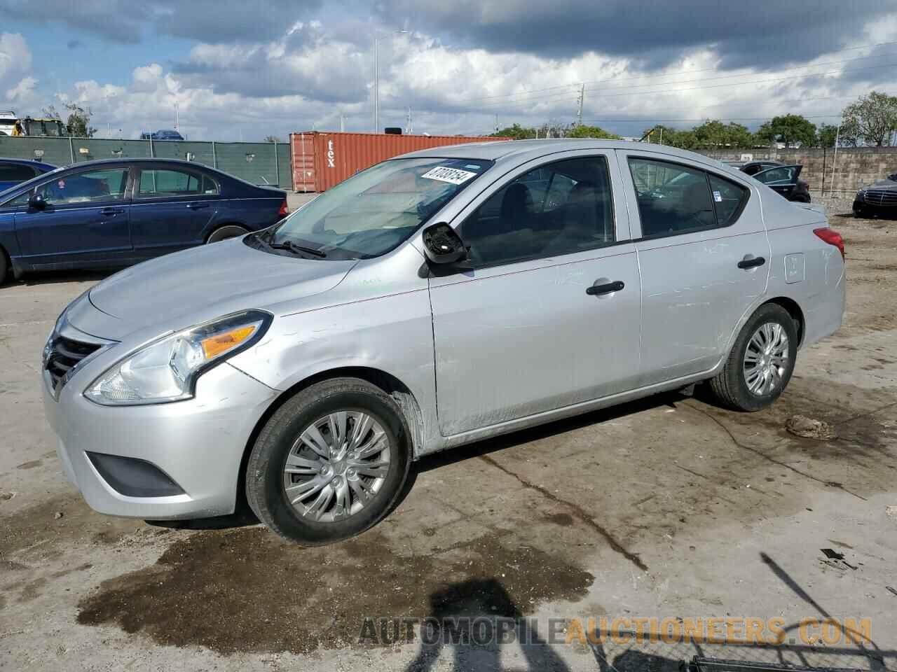 3N1CN7AP4FL882761 NISSAN VERSA 2015