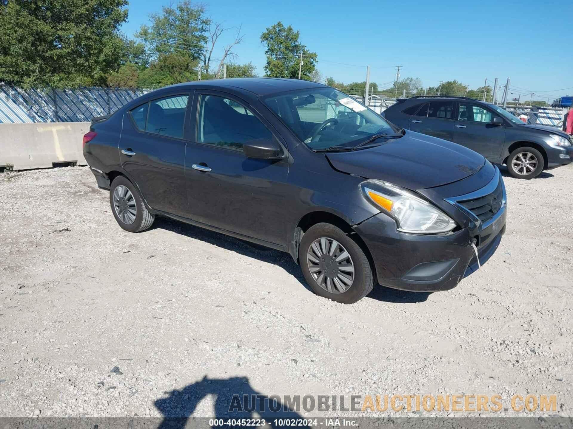 3N1CN7AP4FL895638 NISSAN VERSA 2015